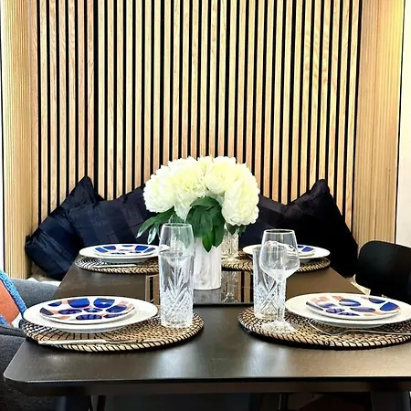 Luxury Of Approximately 40m2 With Terrace 아파트